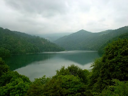 Jezioro Göygöl