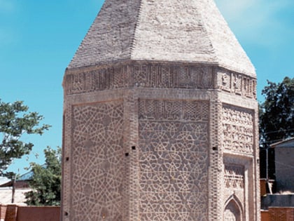 yusif ibn kuseyir mausoleum nachiczewan
