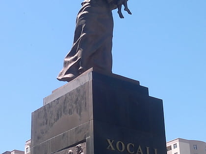 monumento al genocidio de joyali baku