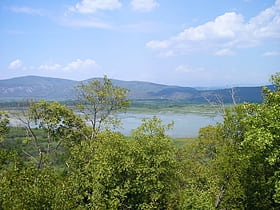 Deransko Lake
