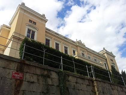 Palais épiscopal catholique de Mostar