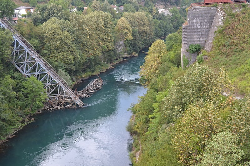 bridge on the neretva jablanica