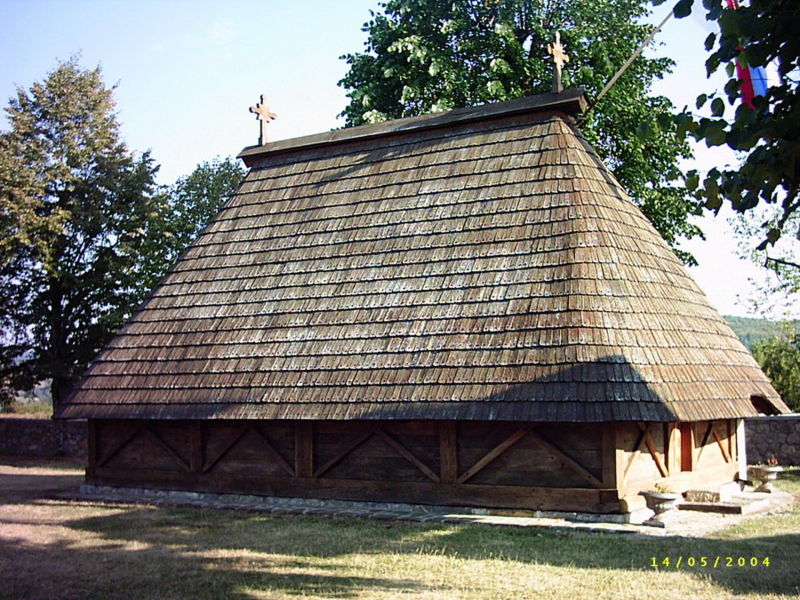 Église en bois Saint-Nicolas de Javorani