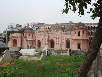 Sat Masjid