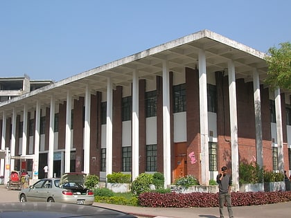 dhaka university library dacca