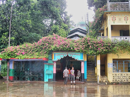 shrine of bayazid bostami chittagong