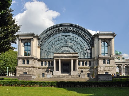 real museo de las fuerzas armadas y de la historia militar bruselas
