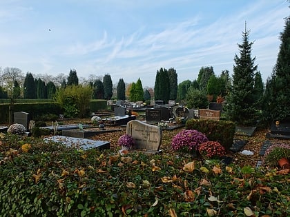 schoonselhof cemetery anvers