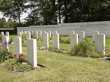 hyde park corner commonwealth war graves commission cemetery