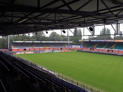Stade Daknam