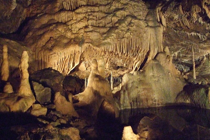 grottes de hotton