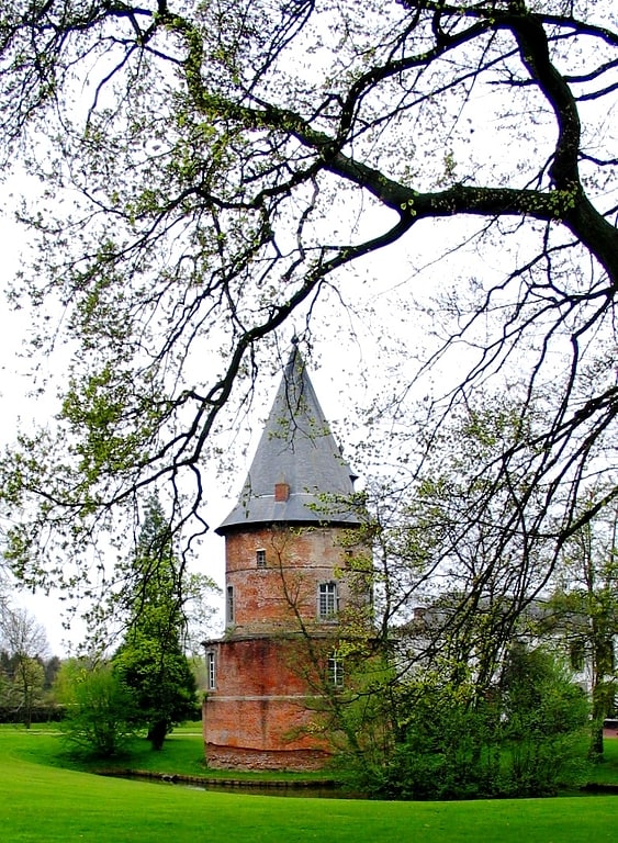 diepenbeek castle