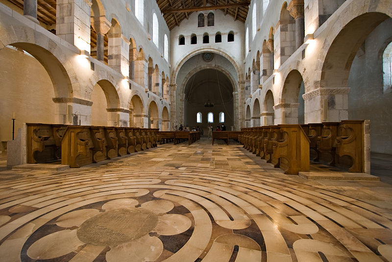 Abbaye Notre-Dame de Saint-Rémy de Rochefort