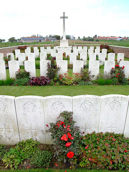 Spanbroekmolen British Cemetery