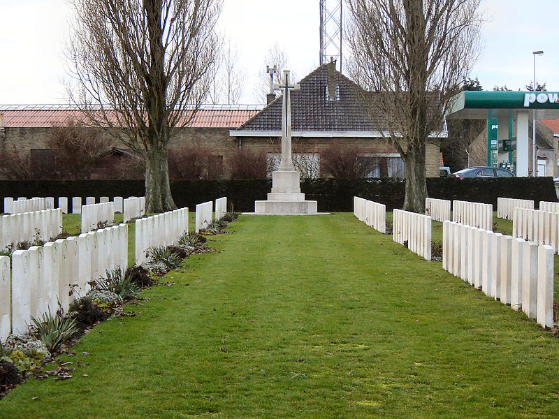 Ramscappelle Road Military Cemetery