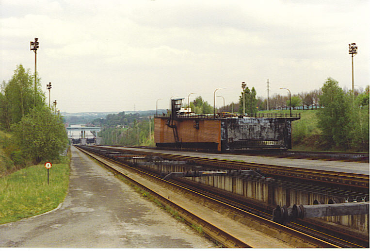Brussels–Charleroi Canal