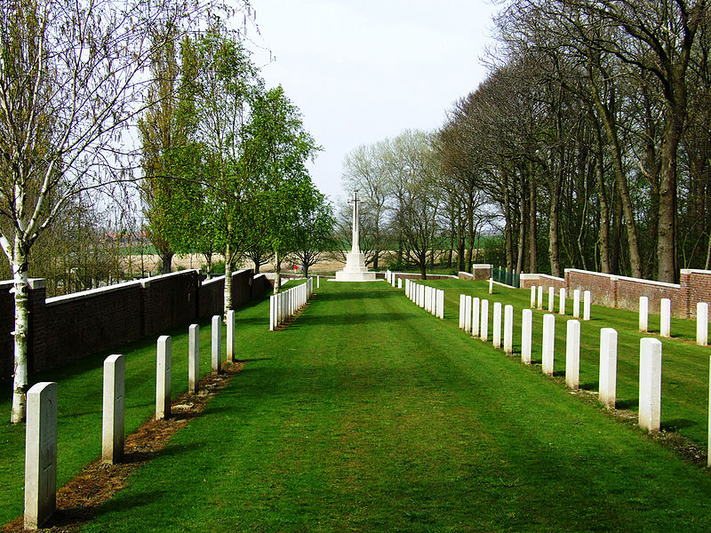 Woods Commonwealth War Graves Commission Cemetery
