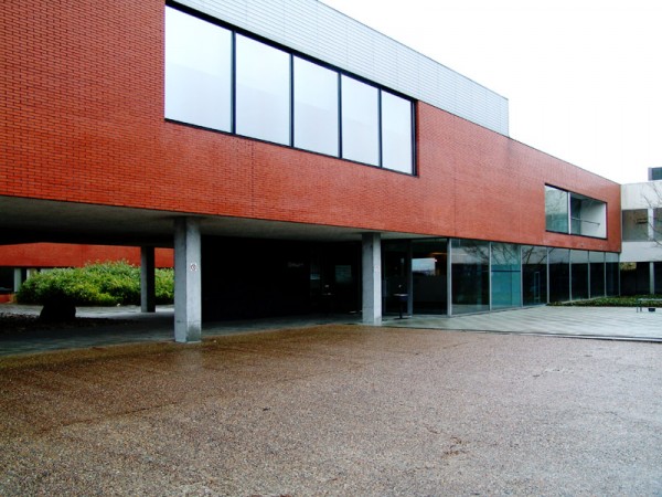 Universidad Católica de Lovaina Campus Cortrique