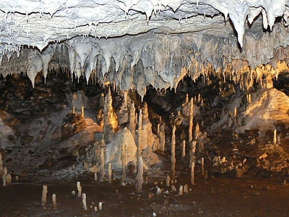 Snezhanka Cave