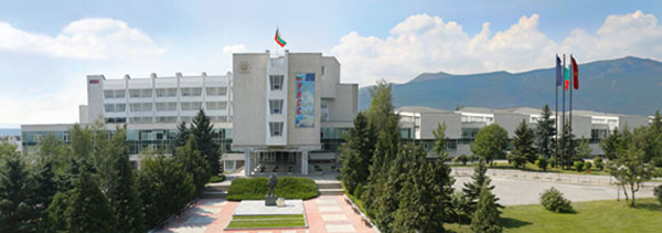 Université d'économie nationale et mondiale