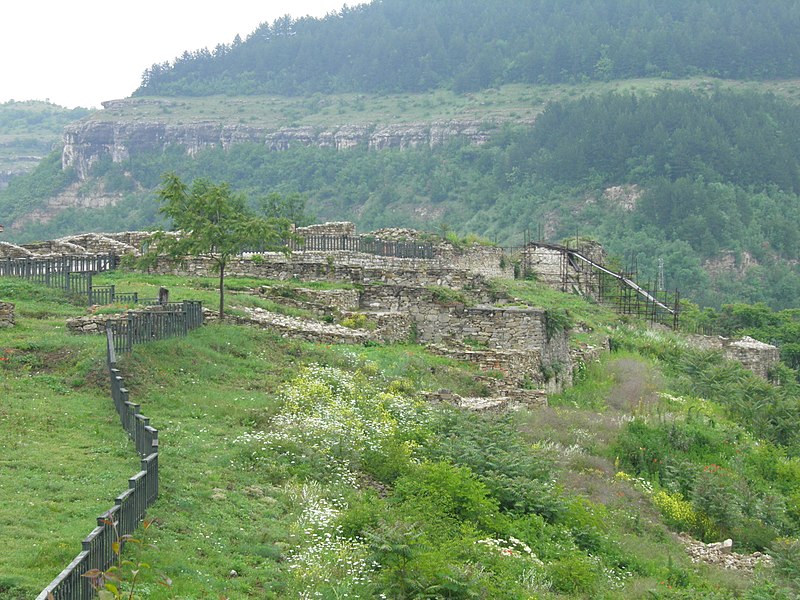 Trapezitsa Fortress