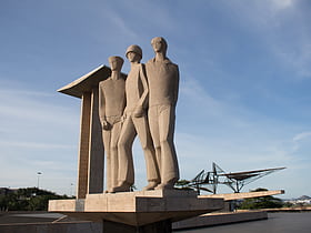 monumento a los muertos de la segunda guerra mundial rio de janeiro