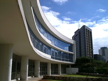 Biblioteca Pública Estadual Luiz de Bessa