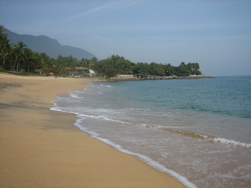 praia da feiticeira ilhabela