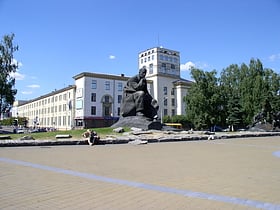 Plaza Yakub Kolas