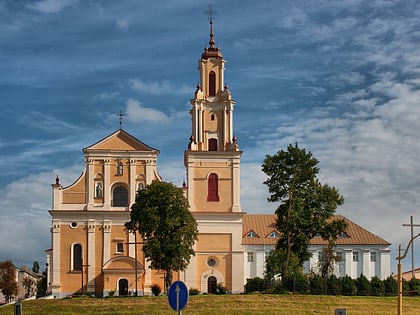Kostel Otyskania Sv.Kresta i monastyr bernardincev