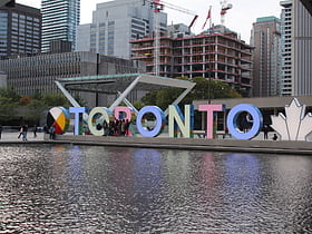 3D Toronto sign
