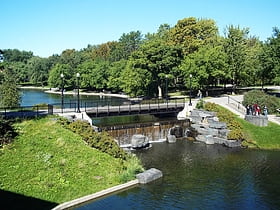 Parc La Fontaine