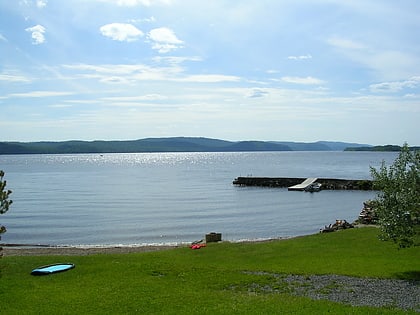 Kénogami Lake