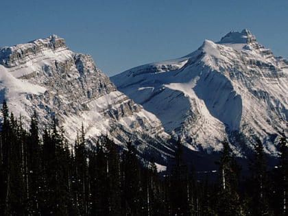 mount andromache parque nacional banff