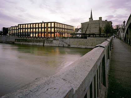 university of waterloo school of architecture cambridge