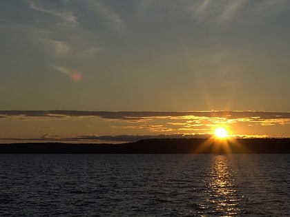 lake kagawong isla manitoulin