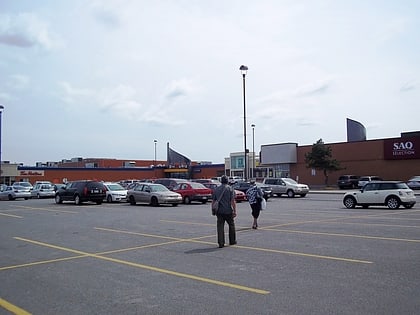 boulevard shopping centre montreal