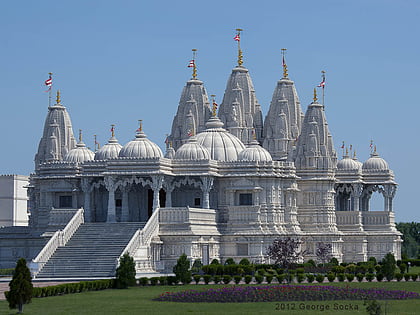 baps shri swaminarayan mandir toronto