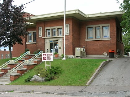 biblioteca publica pembroke