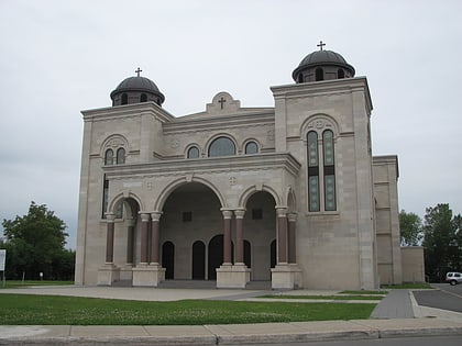 cathedrale saint sauveur de montreal
