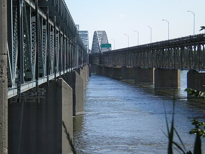 honore mercier bridge montreal