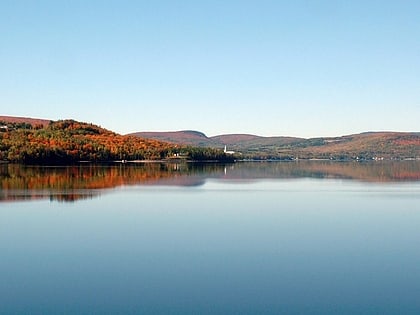 Lake Pohenegamook