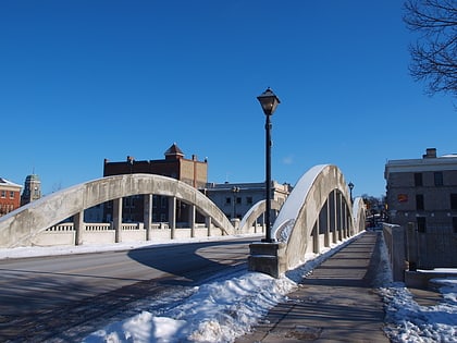 cambridge main street bridge