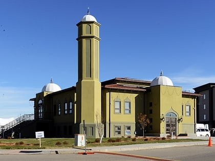 mahmood mosque regina