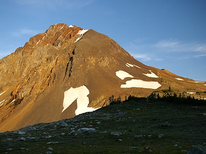fissile peak garibaldi provincial park