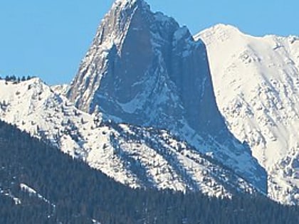 mount louis parque nacional banff