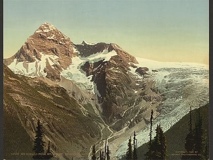 mount sir donald parque nacional glacier