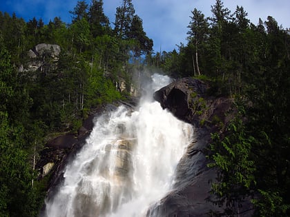 parc provincial de shannon falls squamish