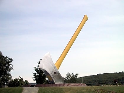 worlds largest axe nackawic