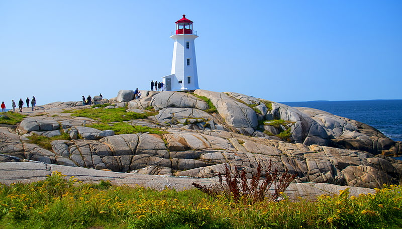 peggys point lighthouse peggys cove